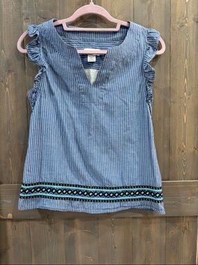 Vineyard Vines Blue and White Pinstripe Top